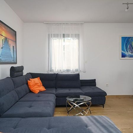 Olive Balcony Vodice-Srima Apartment Exterior photo