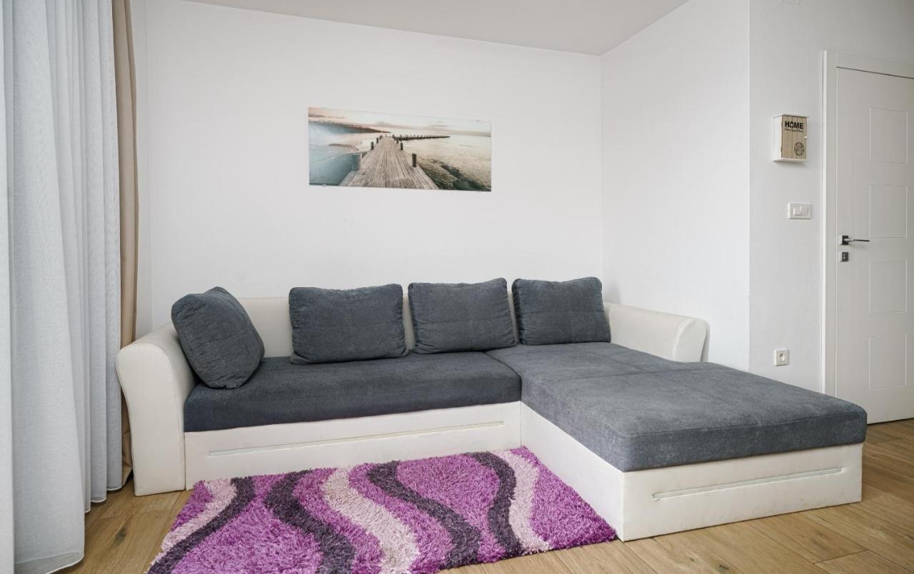 Olive Balcony Vodice-Srima Apartment Exterior photo